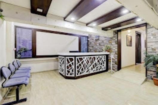 Hotel Gitanjali Inn Ахмедабад Екстериор снимка
